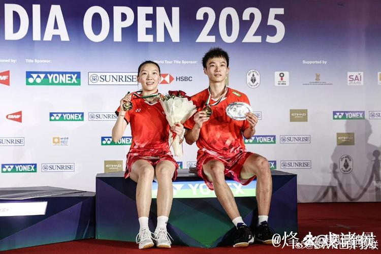 蒋振邦、魏雅欣摘得羽毛球世锦赛混双银牌 蒋振邦、魏雅欣摘得羽毛球世锦赛混双银牌